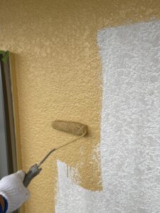 外壁塗装（上塗り）