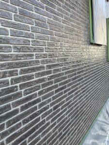 宇都宮市岩曽町にてサイディング外壁をロイヤルセラクリヤーで塗装・屋根漆喰補修